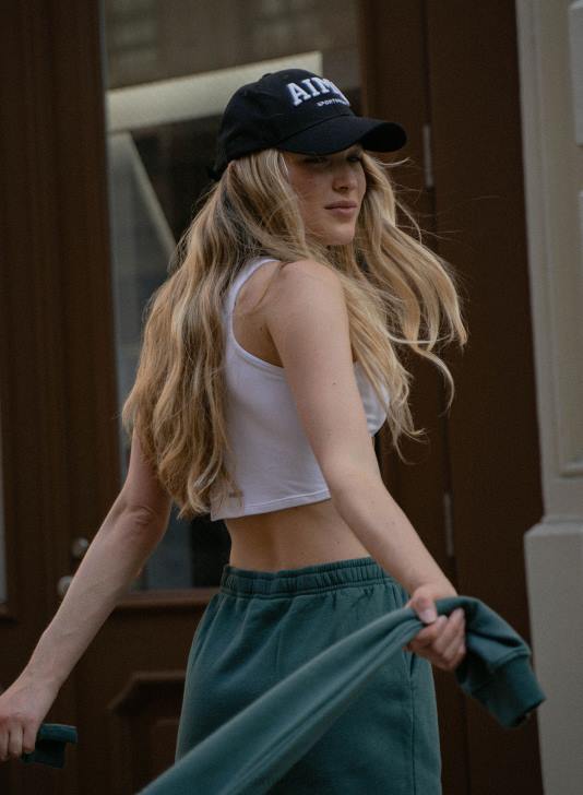 Akcesoria JF4L853 kobiety AIM'N czarna czapka studencka