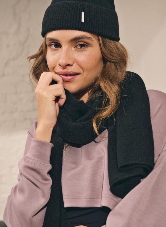 Akcesoria JF4L841 kobiety AIM'N czarny szalik z miękkiej dzianiny