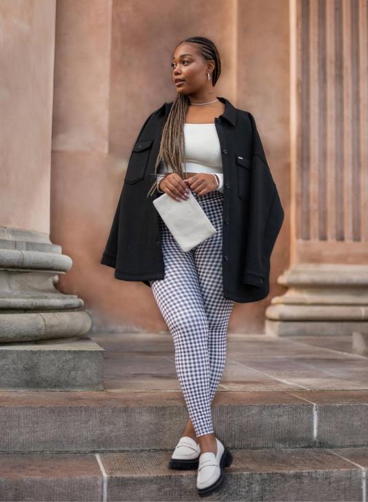 odzież JF4L90 kobiety AIM'N rajstopy w kształcie psich zębów w kolorze złamanej bieli