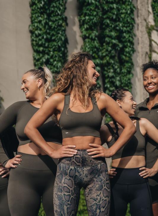 odzież JF4L93 kobiety AIM'N rajstopy kobra