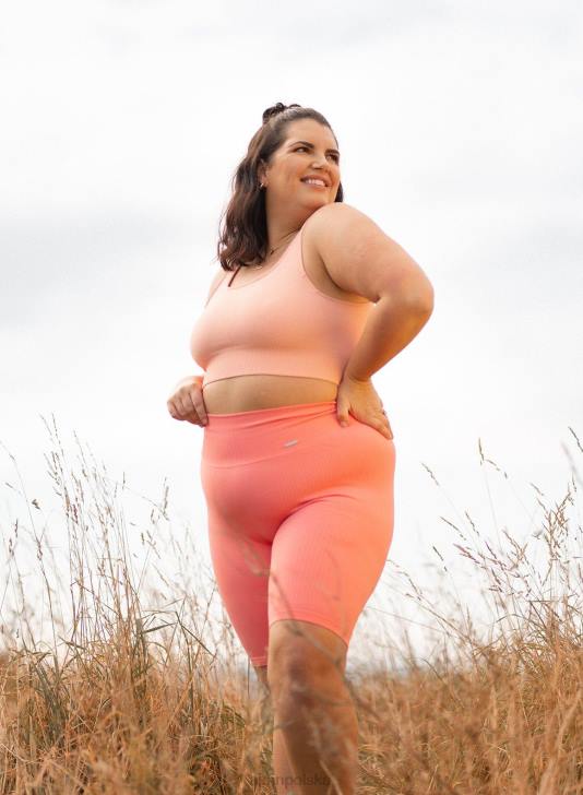 odzież JF4L577 kobiety AIM'N Bezszwowe spodenki motocyklowe w kolorze koralowym