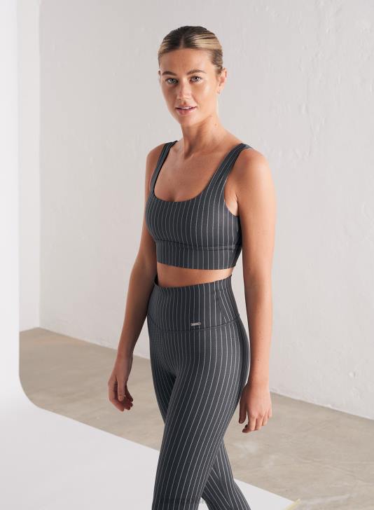 odzież JF4L176 kobiety AIM'N Biustonosz w prążki