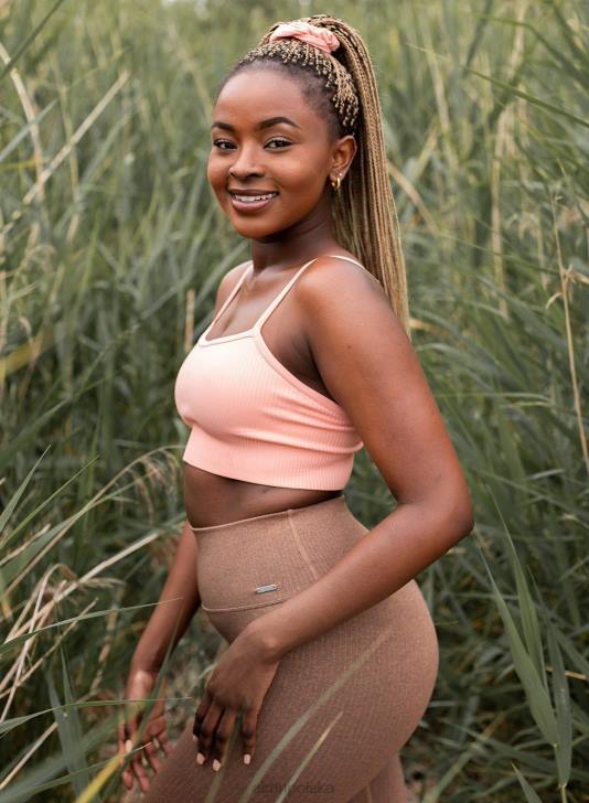 odzież JF4L223 kobiety AIM'N Biustonosz z bezszwowymi ramiączkami w kolorze brzoskwiniowym