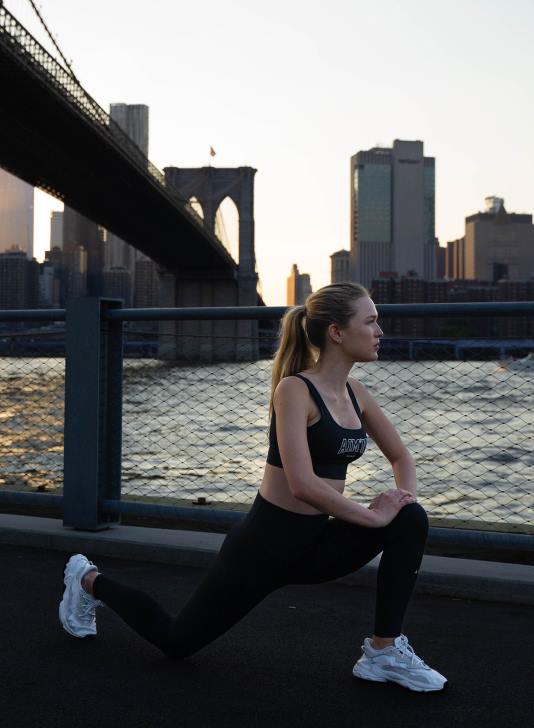 odzież JF4L282 kobiety AIM'N czarny biustonosz uniwersytecki